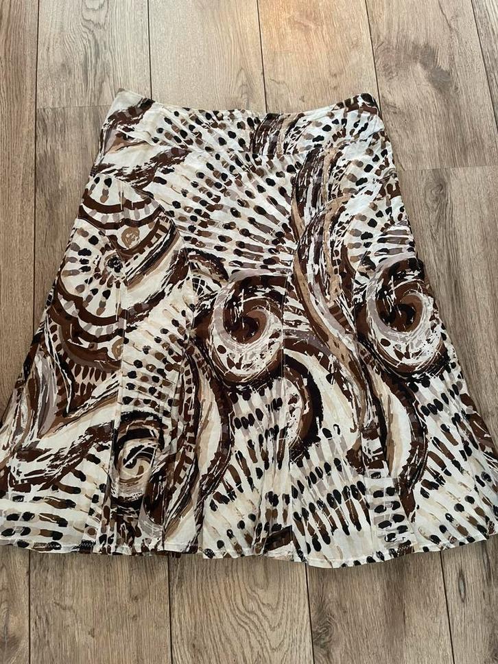 Witteveen bruin witte  rok maat 42, Kleding | Dames, Rokken, Zo goed als nieuw, Maat 42/44 (L), Bruin, Knielengte, Ophalen of Verzenden