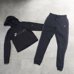Heerlijk zacht guess pak 12y 152 158 met eleatan, Ophalen of Verzenden, Gebruikt, Meisje