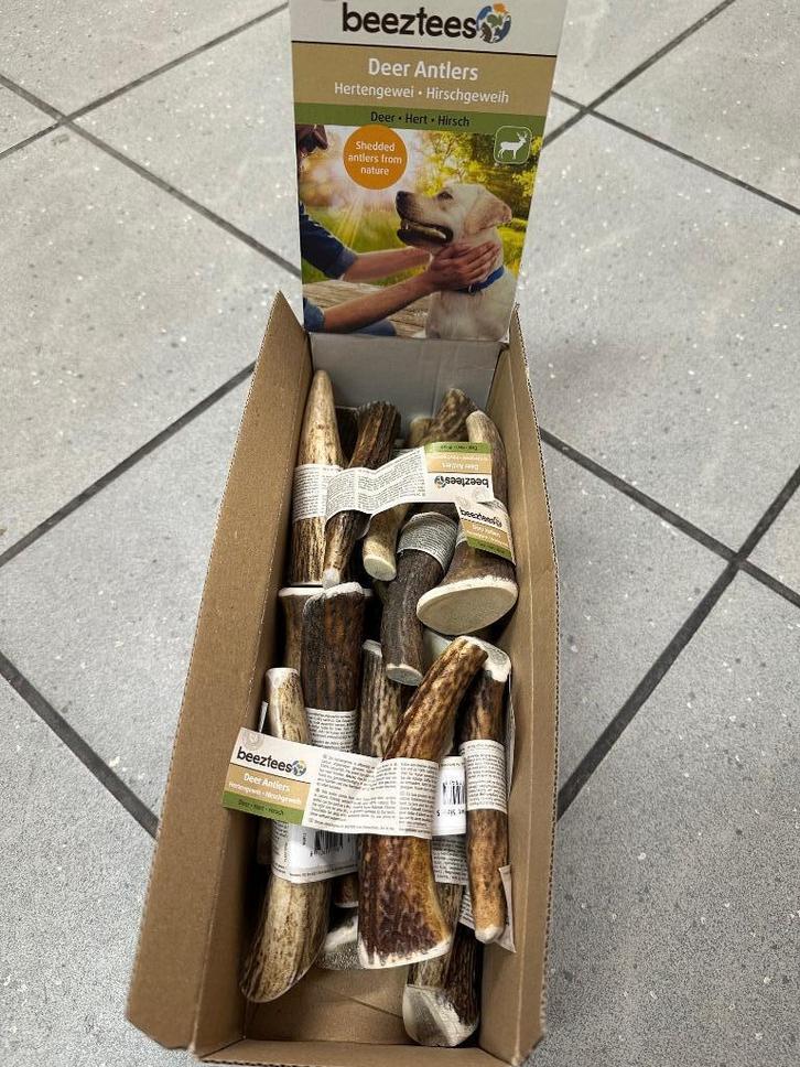 Doos á 25 stuks hertengewei Beeztees maat S, Dieren en Toebehoren, Dierenvoeding, Hond, Ophalen of Verzenden