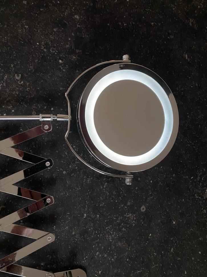 Scheerspiegel met Verlichting - AAA Batterijen, Huis en Inrichting, Woonaccessoires | Spiegels, Gebruikt, Minder dan 50 cm, Minder dan 100 cm