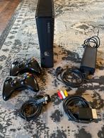 Xbox 360, Spelcomputers en Games, Spelcomputers | Xbox 360, Met 2 controllers, Ophalen of Verzenden, 250 GB, Gebruikt