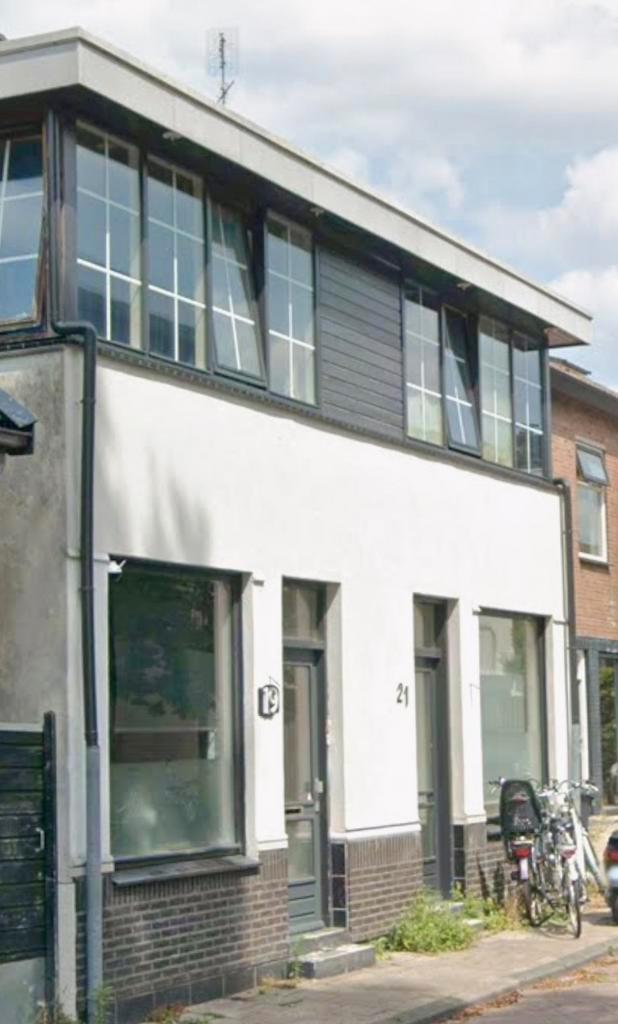 Pluimstraat Enschede ruime eengezinswoning, Huizen en Kamers, Kamers te huur, Enschede