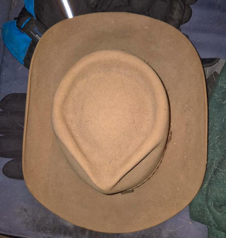Australische Akubra mt 58 (haarvilten hoed), Kleding | Heren, Hoeden en Petten, Zo goed als nieuw, Ophalen of Verzenden
