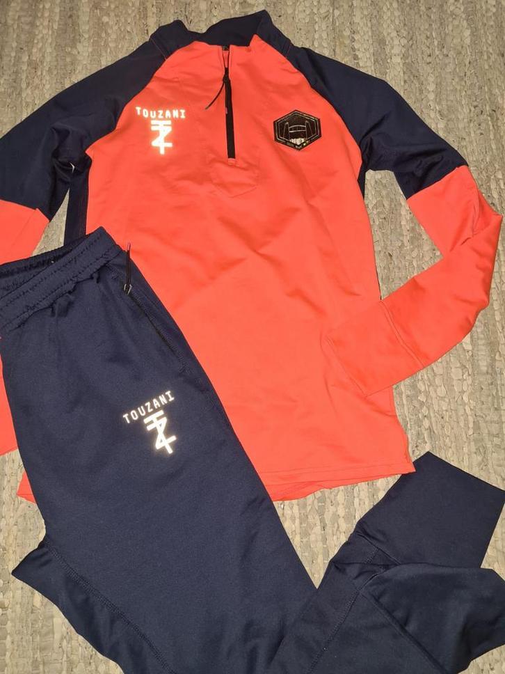 TOUZANI pak, Kleding | Heren, Sportkleding, Zo goed als nieuw, Overige typen, Maat 48/50 (M), Overige kleuren, Verzenden