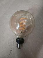 Philips Hue Filament (E27), Led-lamp, Minder dan 30 watt, Zo goed als nieuw, E27 (groot)