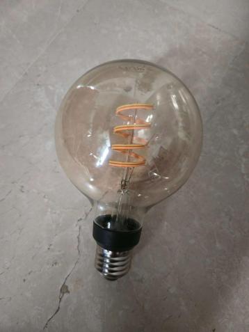 Philips Hue Filament (E27) beschikbaar voor biedingen