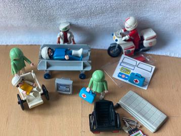 Playmobil Ziekenhuis met Gips, Motor & Eerstehulp beschikbaar voor biedingen