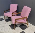 60 jaren Set Jiri Jiroutek fauteuils roze zachte bouclé stof, Huis en Inrichting, Minder dan 75 cm, Gebruikt, Vintage, Hout