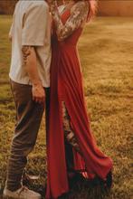 Gala jurk met split, Kleding | Dames, Jurken, Overige kleuren, Ophalen of Verzenden, Maat 36 (S), Onder de knie