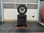 Mercedes  GLA. GLB.  AMG.  Zomerset.  235 - 55 - 19., 19 inch, Gebruikt, Banden en Velgen, Ophalen of Verzenden