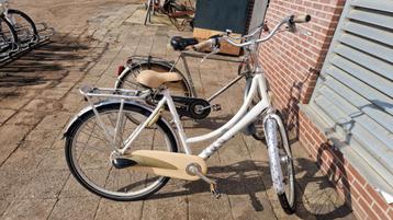 Fietsen opruiming 2 stuks Batavus beschikbaar voor biedingen