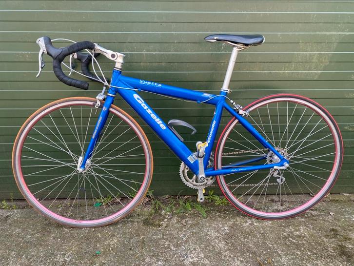 Racefiets gazelle vuelta aluminium oversized race fiets, Fietsen en Brommers, Fietsen | Racefietsen, Gebruikt, Gazelle, 15 tot 20 versnellingen