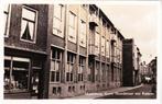 MIDDELBURG,- Korte Noordstraat met Kazerne,drogisterij.12-09, Verzenden, 1940 tot 1960, Ongelopen, Zeeland