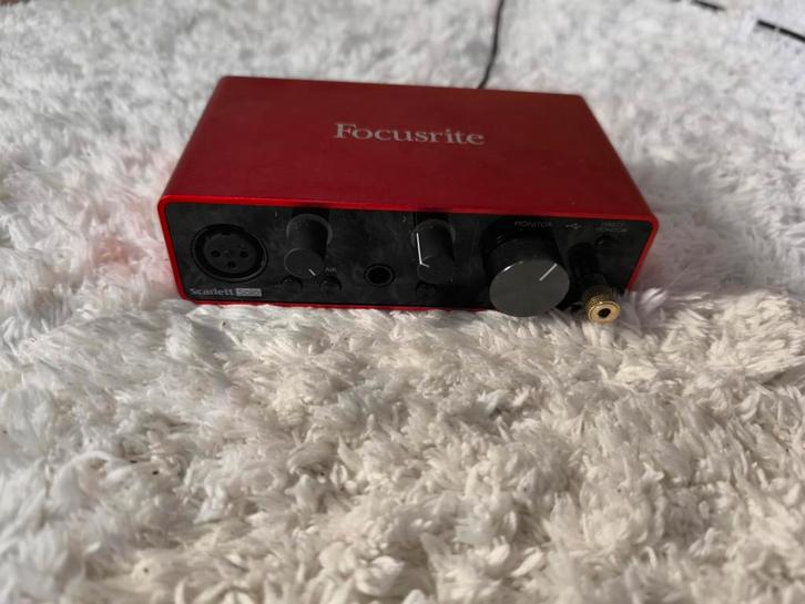 Focusrite Scarlett Solo 3rd Gen, Computers en Software, Geluidskaarten, Zo goed als nieuw, Ophalen of Verzenden