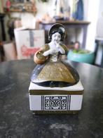 Halfdoll  sieradenbox, Antiek en Kunst, Ophalen of Verzenden