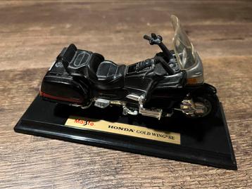 Maisto Honda Gold Wing SE schaal 1:18 beschikbaar voor biedingen