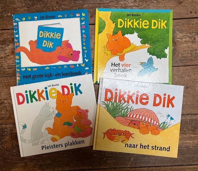 Jet Boeke. Dikkie Dik. 4 boeken, Boeken, Kinderboeken | Baby's en Peuters, Zo goed als nieuw, Ophalen of Verzenden