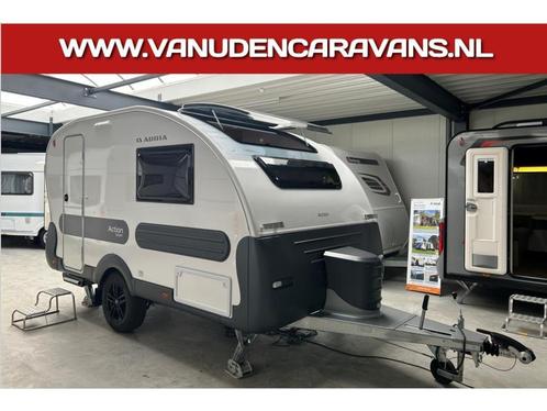 Adria Action Sport 391LH GRATIS REDA LUCCA LUIFEL!, Caravans en Kamperen, Caravans, Bedrijf, tot en met 2, 1000 - 1250 kg, Standaardzit