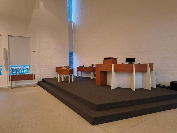 compleet liturgisch centrum, Diversen, Overige Diversen, Gebruikt, Ophalen