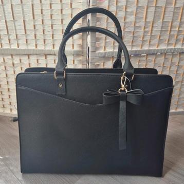Nieuwe zwarte laptop tas / handtas beschikbaar voor biedingen