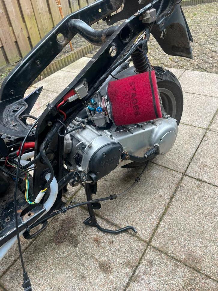 Gilera runner dd lc 70cc mid-printer blok, Fietsen en Brommers, Brommeronderdelen | Scooters, Zo goed als nieuw, Piaggio, Blok