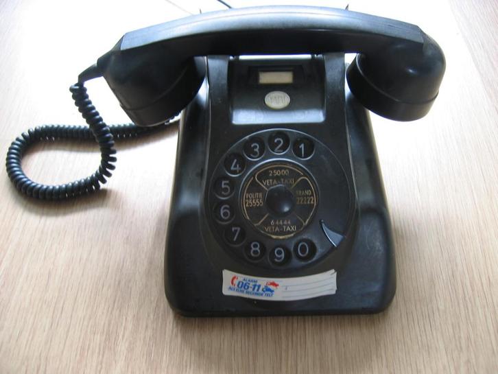 Vintage bakelieten telefoon - zwart - staand, Telecommunicatie, Vaste telefoons | Niet Draadloos, Gebruikt, Bakeliet, Met draaischijf