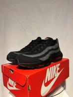 NIEUW IN DOOS! Maat 47,5 - Nike Air Max 95 Black Grey Safety, Kleding | Heren, Verzenden, Zwart, Nieuw, Sneakers of Gympen