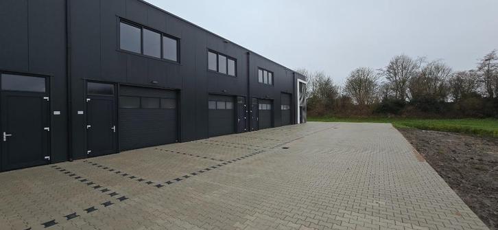 Te huur bedrijfsunit op de Buitenvaart in Hoogeveen, Zakelijke goederen, Bedrijfs Onroerend goed, Opslag of Loods, Huur