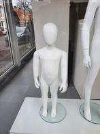 Verschillende witte kinder paspoppen maat 104 tm 176, Ophalen, Gebruikt