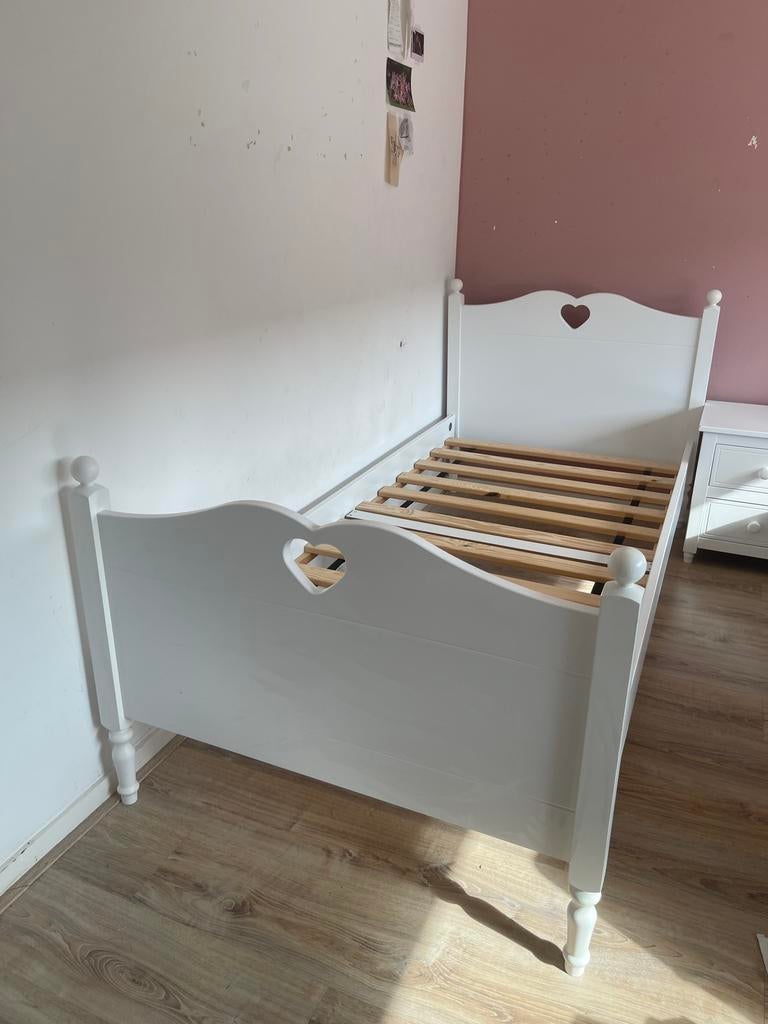 Bed met lattenbodem, Ophalen, 85 tot 100 cm, Zo goed als nieuw, Lattenbodem