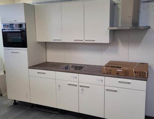 NIEUWE OUTLET BRUYNZEEL Keuken 270 cm breed/ INNOVARE OUTLET, Huis en Inrichting, Keuken | Complete keukens, Nieuw, Enkelwandige keuken