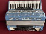 Z.g.a.n. italiaanse Accordiola Super Carmen accordeon . 4 k, Muziek en Instrumenten, Accordiola, Zo goed als nieuw, 120-bas, Toetsaccordeon