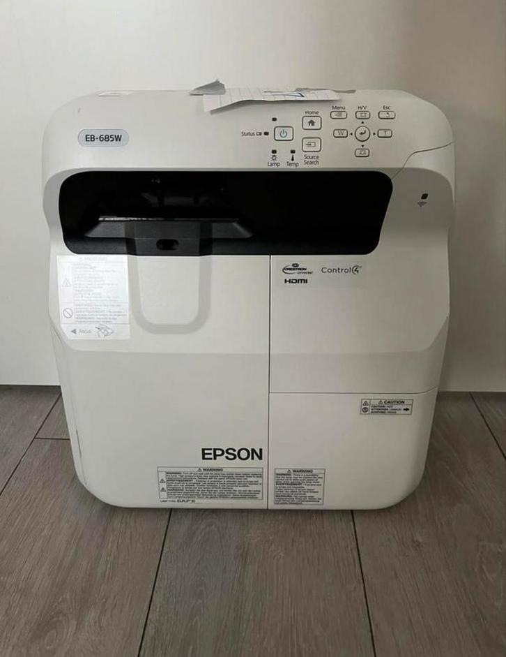 Nette Epson EB-685W Pro Ultra Short Throw |3500 lumen|, Audio, Tv en Foto, Beamers, Zo goed als nieuw, LCD, HD (720), Ophalen of Verzenden