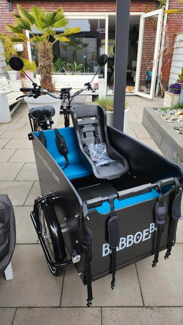 Goedgekeurde bakfiets, zo goed als nieuw! beschikbaar voor biedingen