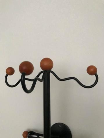 Stijlvolle Staande Kapstok - Metaal & Hout beschikbaar voor biedingen