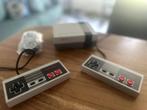 Nintendo Classic Mini, Spelcomputers en Games, Spelcomputers | Nintendo NES, Ophalen of Verzenden, Zo goed als nieuw, Met 2 controllers