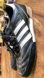 Zaalschoenen, Ophalen of Verzenden, Zo goed als nieuw