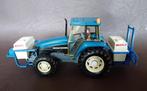 Britains tractor New Holland TM 165 Evrard sproeisysteem, Hobby en Vrije tijd, Modelauto's | 1:32, Ophalen of Verzenden, Gebruikt