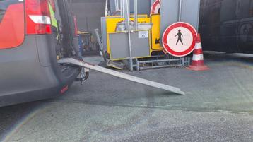 Oprijplaat aluminium +-165cm Transporter / Vito kruiwagen beschikbaar voor biedingen