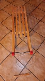 Slee, Ophalen, Zo goed als nieuw, Hout