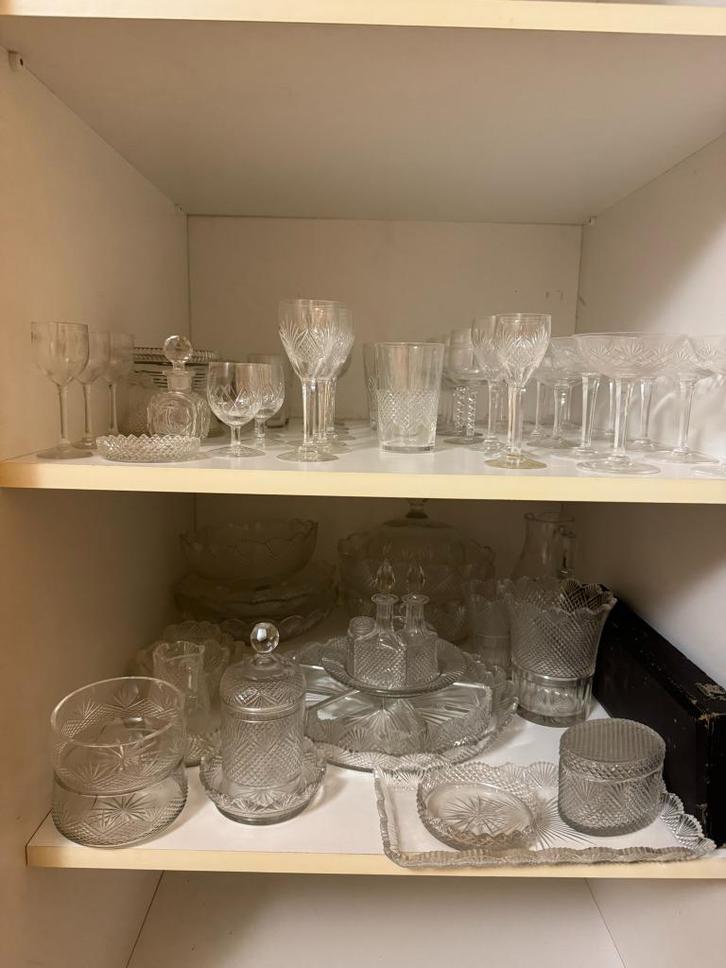 Uitgebreide kristallen serviescollectie – > 120 voorwerpen, Antiek en Kunst, Antiek | Glas en Kristal, Ophalen