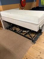 Hoog-laag bed 2 persoons elektrisch met afstandsbediening, Ophalen, Verstelbaar, 90 cm, Eenpersoons