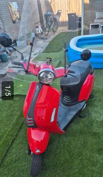 Scooter  beschikbaar voor biedingen