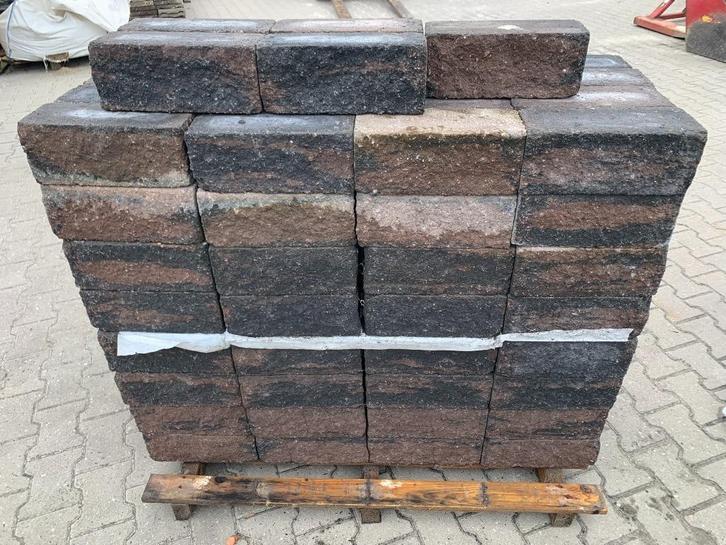 Stapelblok Wallblock Split 12x12x30 cm Zwart/Rood - J&W 75, Tuin en Terras, Bielzen en Borders, Nieuw, Blok, Beton, Minder dan 25 cm