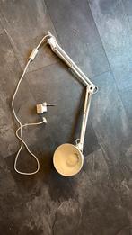 Ikea bureaulamp wit, Huis en Inrichting, Lampen | Tafellampen, Ophalen of Verzenden, Zo goed als nieuw, Minder dan 50 cm