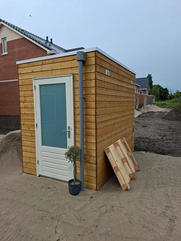 Nieuwbouw schuur met betonplaat  beschikbaar voor biedingen