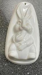 Paashaas grote Bakvorm keramiek 30 cm, Ophalen of Verzenden, Zo goed als nieuw, Taarten, Bakvorm