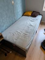 GRATIS eenpersoons bed met kade. Gebruikt 90x200, Huis en Inrichting, Ophalen, Gebruikt, 90 cm, Eenpersoons