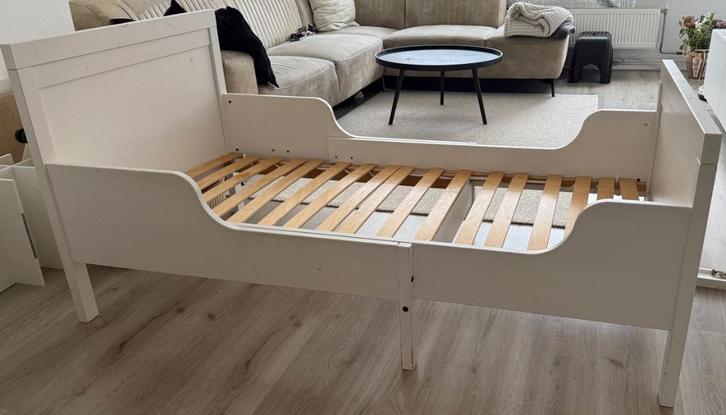 SUNDVIK Meegroeibed Wit, Kinderen en Baby's, Kinderkamer | Bedden, Zo goed als nieuw, 180 cm of meer, 70 tot 85 cm, Ophalen
