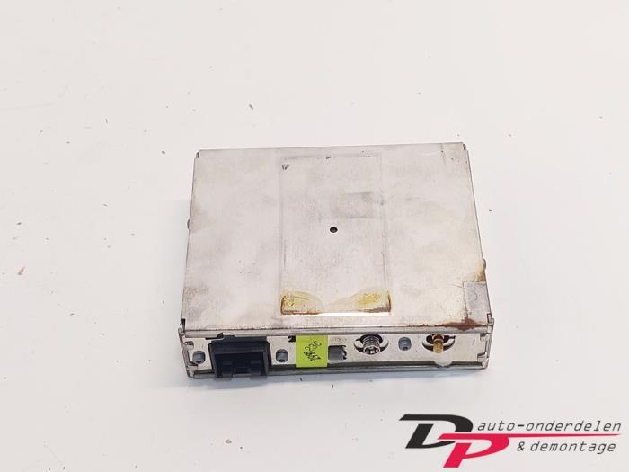Navigatie Module van een Audi A4, Auto-onderdelen, Elektronica en Kabels, Audi, Gebruikt, 3 maanden garantie, Ophalen of Verzenden